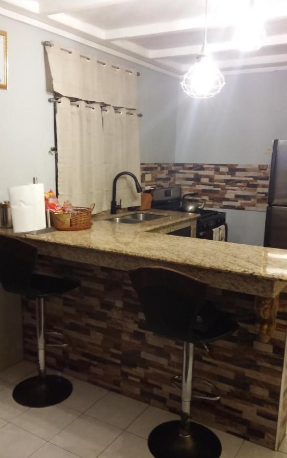 Zipcode Hideaway Guesthouse Портмор Екстериор снимка