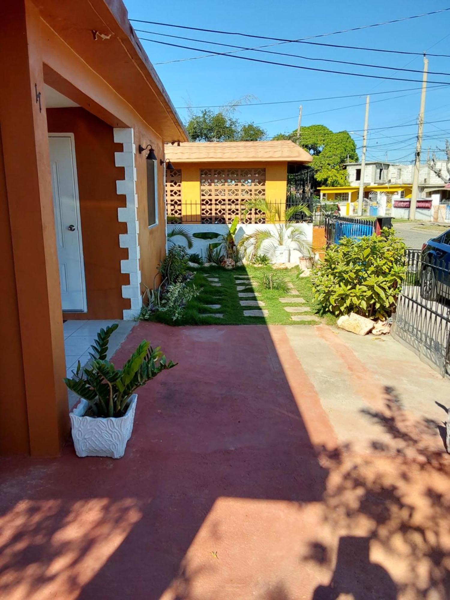 Zipcode Hideaway Guesthouse Портмор Екстериор снимка